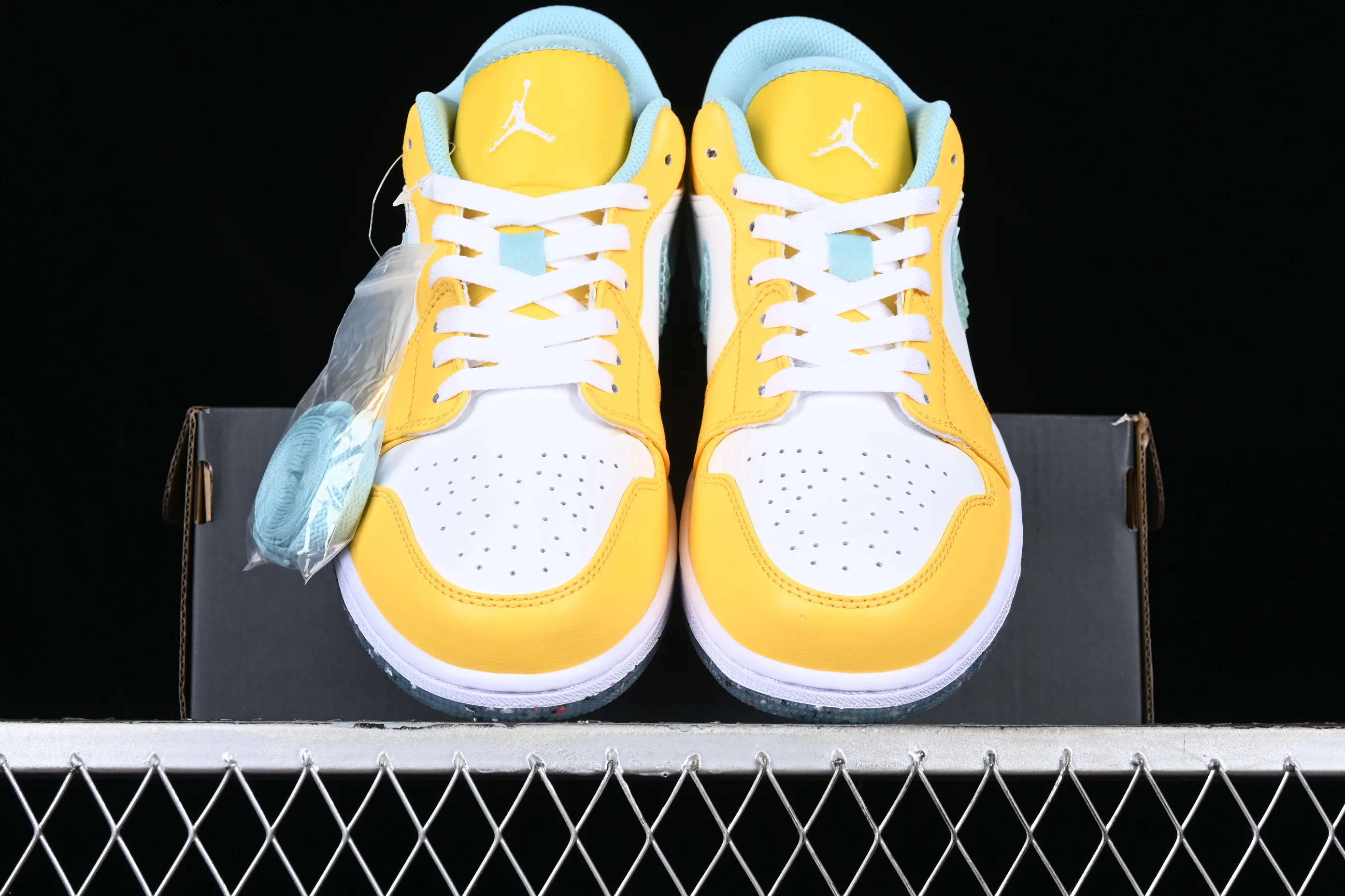 All categories Air Jordan Jordan series basketball shoes Air Jordan 1 Low Air Jordan Low AJ1 Joe 1 summer seaside style low-top cultural casual sneakers DX4375-800